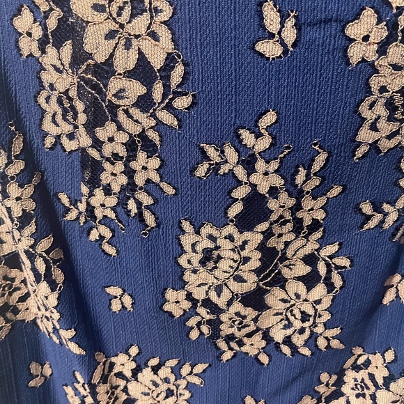 Lace Mini Dress - Picture 3 of 3